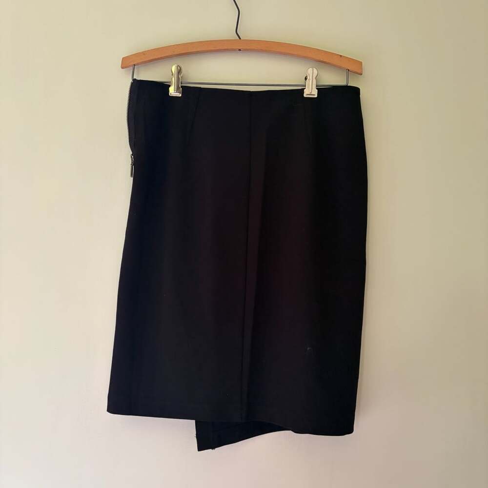 Cabi Black Asymmetrical Wrap Skirt Size 0 - Picture 4 of 5